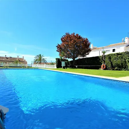Apartamento Los Cisnes - 2º Linea De Playa - Piscina Abierta Todo El Año - Excelente Conexion Wifi Benalmádena